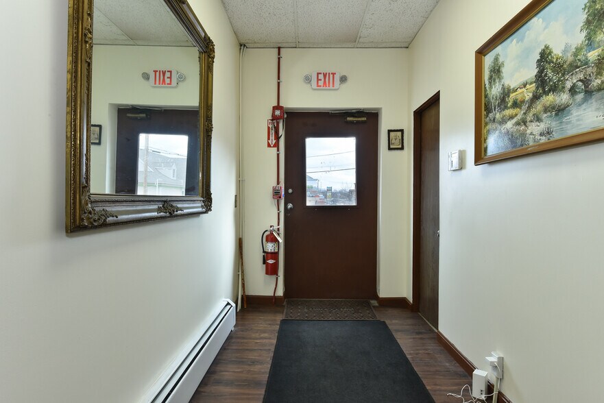 More Photos Of 754 Branch Ave, Providence Loft Creative Space For Lease