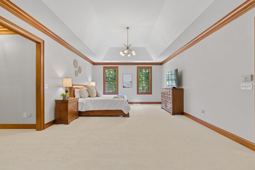 More Photos Of 5455 Plantation Rd, Sunbury Lodge Meeting Hall For Sale