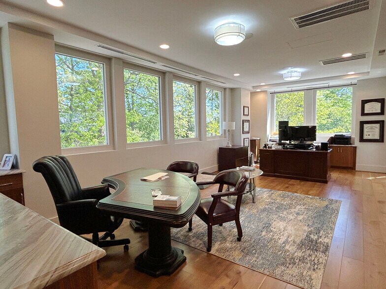 More Photos Of 5720 Creedmoor Rd, Raleigh Medical For Sale