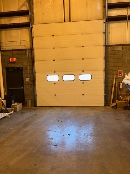 More Photos Of 110 Penn Am Dr, Quakertown Warehouse For Lease