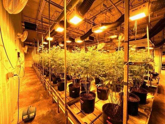 More Photos Of 3551 Cypert, Ardmore Manufacturing For Sale