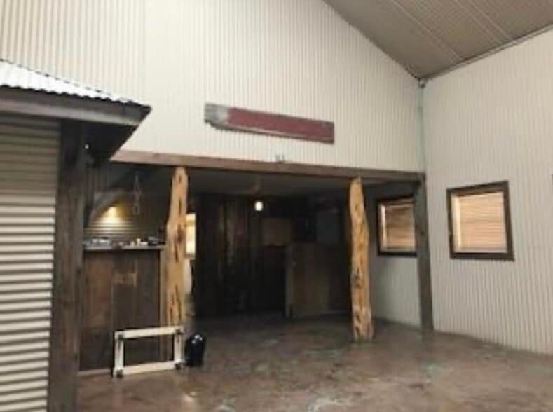 More Photos Of 18945 FM 8, Stephenville Restaurant For Lease