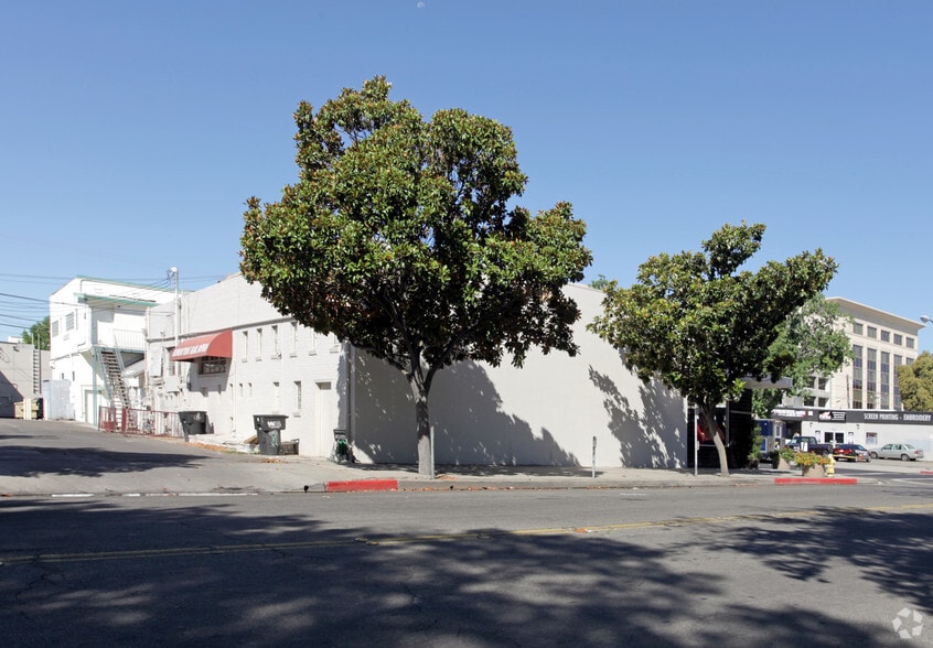 More Photos Of 1222 H St, Modesto Storefront For Lease