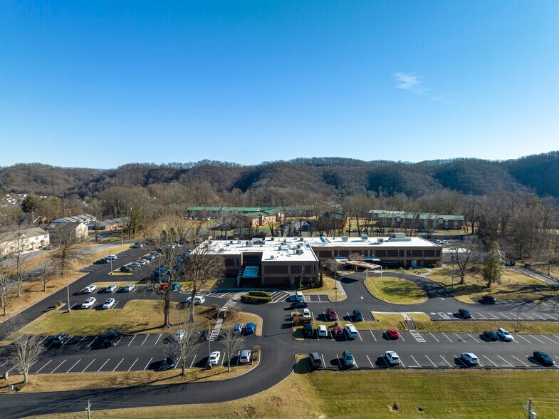 More Photos Of 350 Blountville Hwy, Bristol Medical For Sale