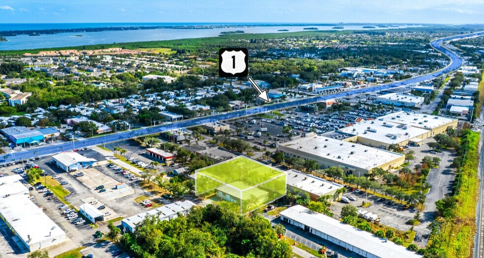 Primary Photo Of 925 13th Ln, Vero Beach Warehouse For Lease