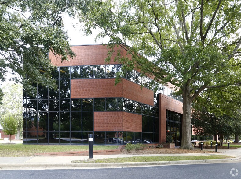 More Photos Of 6131 Falls of Neuse Rd, Raleigh Office For Lease
