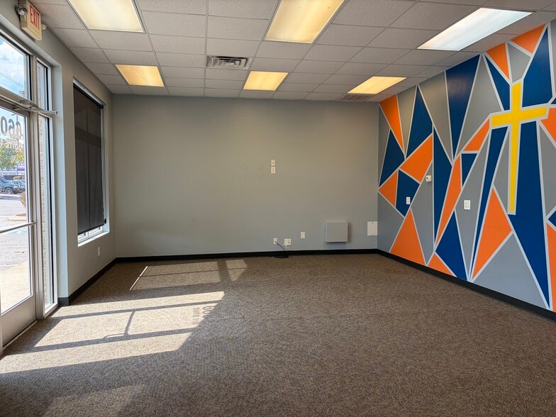 More Photos Of 6600 New Nashville Hwy, Smyrna Freestanding For Lease