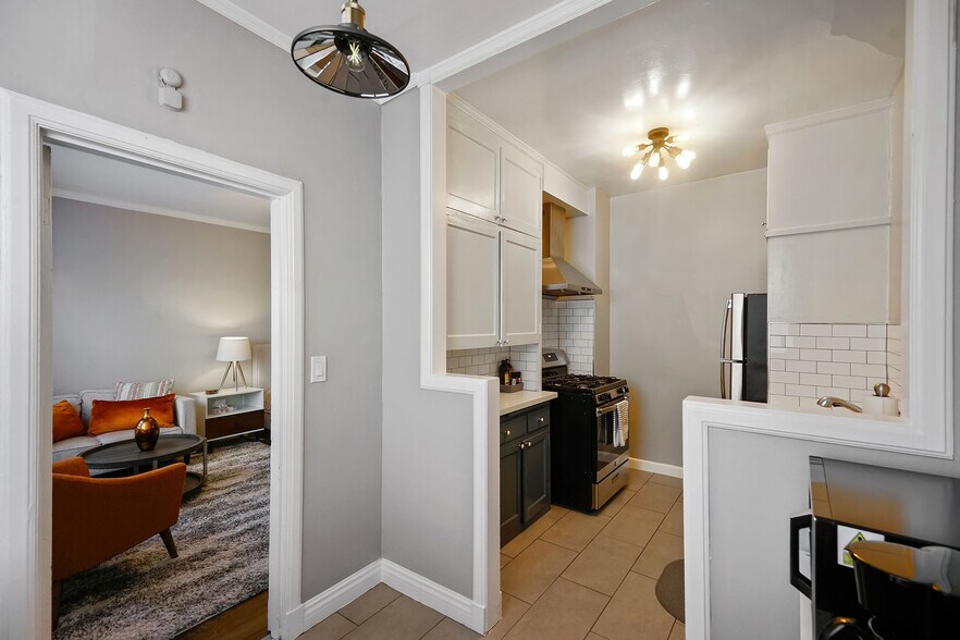 More Photos Of 226 Athol Ave, Oakland Apartments For Sale