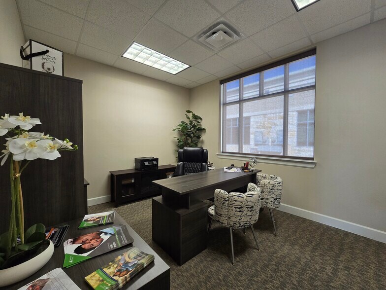 More Photos Of 440 Cobia Dr, Katy Medical For Sale