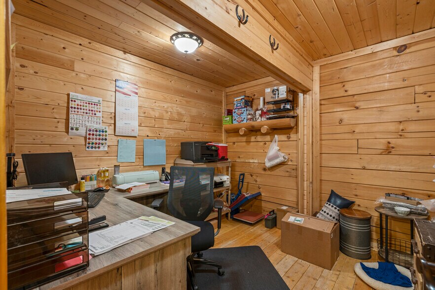 More Photos Of 280 W 500 S, Fillmore Storefront Retail Office For Sale