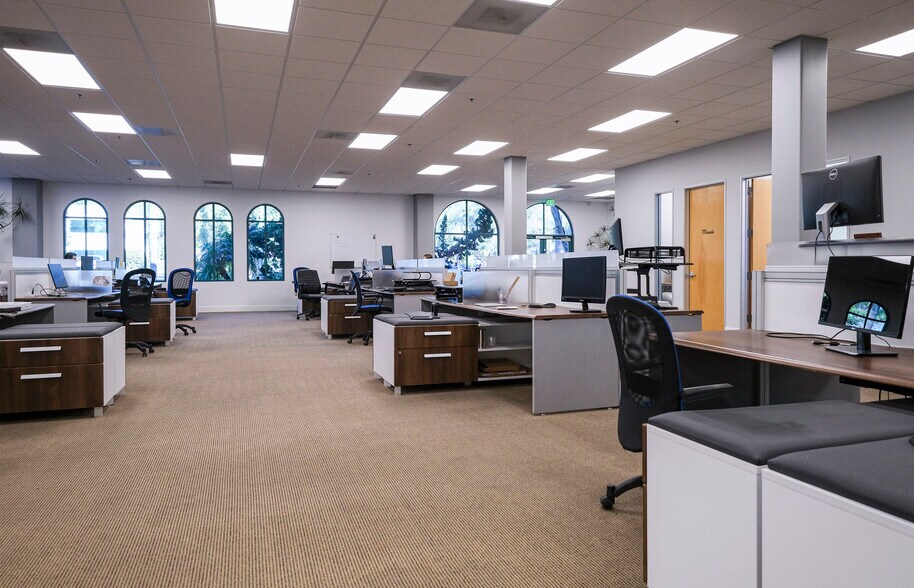 More Photos Of 6500 Hollister Ave, Goleta Office Residential For Lease