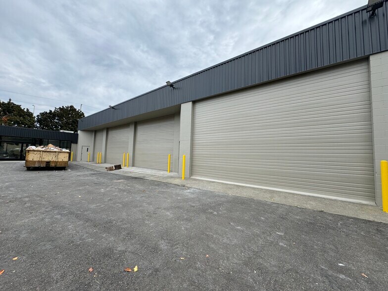 More Photos Of 405 Washington Ave, Kent Freestanding For Lease