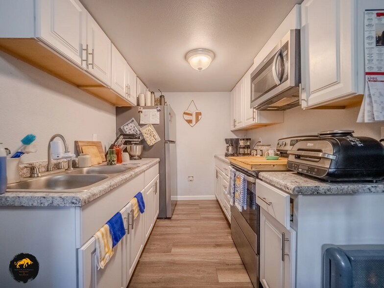 More Photos Of , Douglas Multifamily For Sale