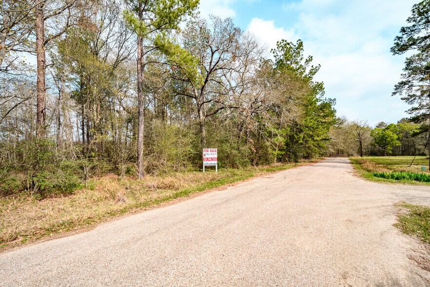 More Photos Of 3521 Magnolia dr, Porter Land For Sale