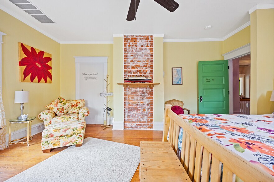 More Photos Of 104 W Main St, Elizabeth City Office Residential For Sale