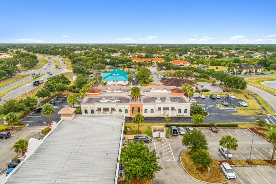 More Photos Of 5460-5466 Village Dr, Rockledge Unknown For Lease