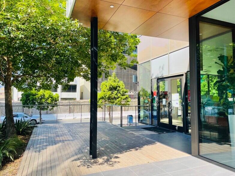 More Photos Of 6420 Wilshire Blvd, Los Angeles Office For Lease