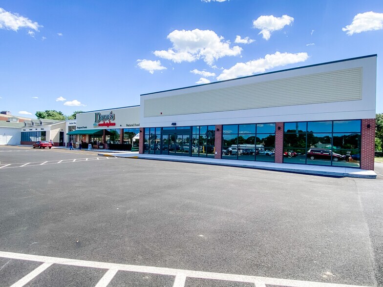 Primary Photo Of 2574 W Shore Rd, Warwick General Retail For Lease