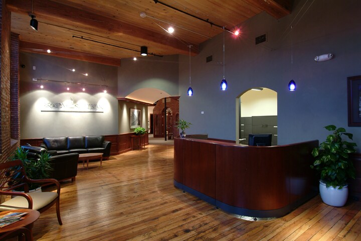 More Photos Of 670 N Commercial St, Manchester Apartments For Lease