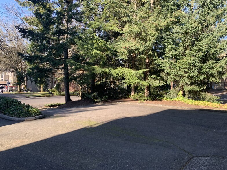 More Photos Of 304 10th St, Kirkland Apartments For Sale