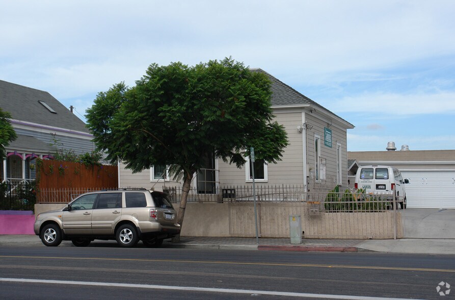 More Photos Of 1102-1118 Cesar E Chavez Pky, San Diego Office Residential For Sale