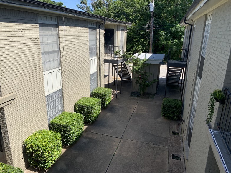 More Photos Of 5504-5508 Birchman Ave, Fort Worth Apartments For Sale