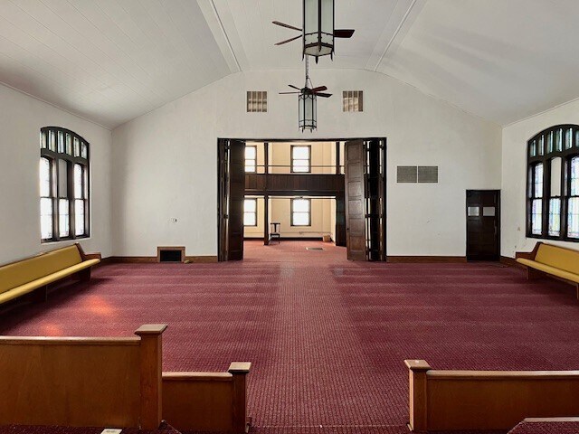 More Photos Of 211 Mill St, Beaverdam Religious Facility For Sale