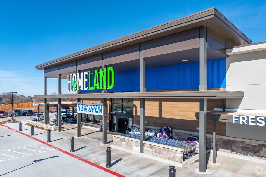 More Photos Of 16533 N May Ave, Edmond Unknown For Lease