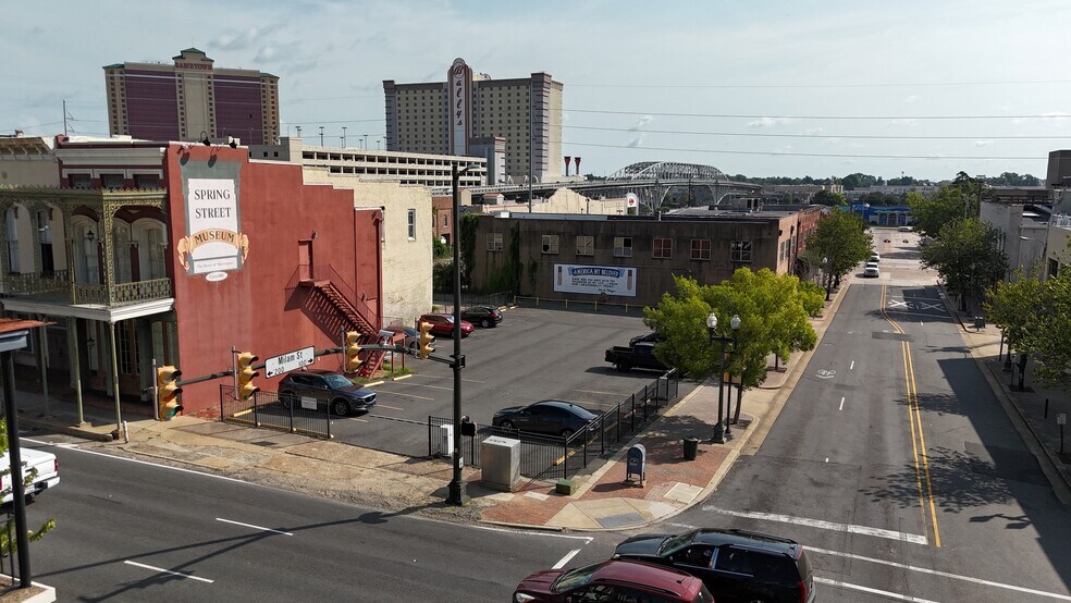 More Photos Of 214 Milam St, Shreveport Medical For Sale