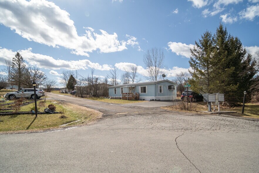 More Photos Of Graduate Drive, Ithaca Manufactured Housing Mobile Home Park For Sale