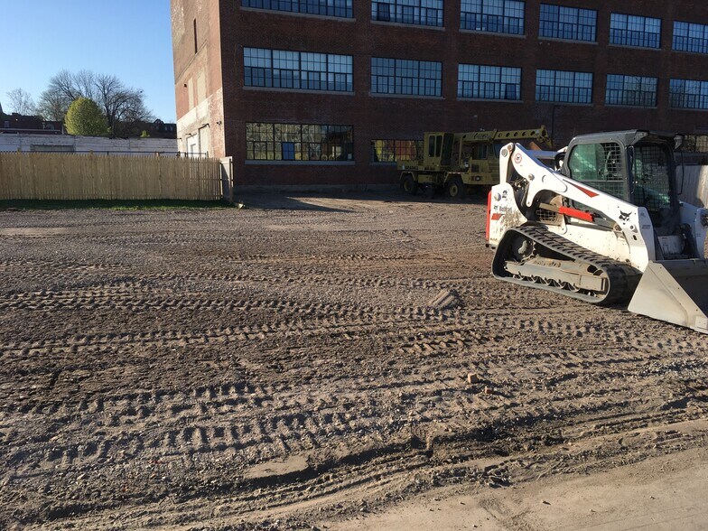 More Photos Of 453 Worthington St, Springfield Land For Sale