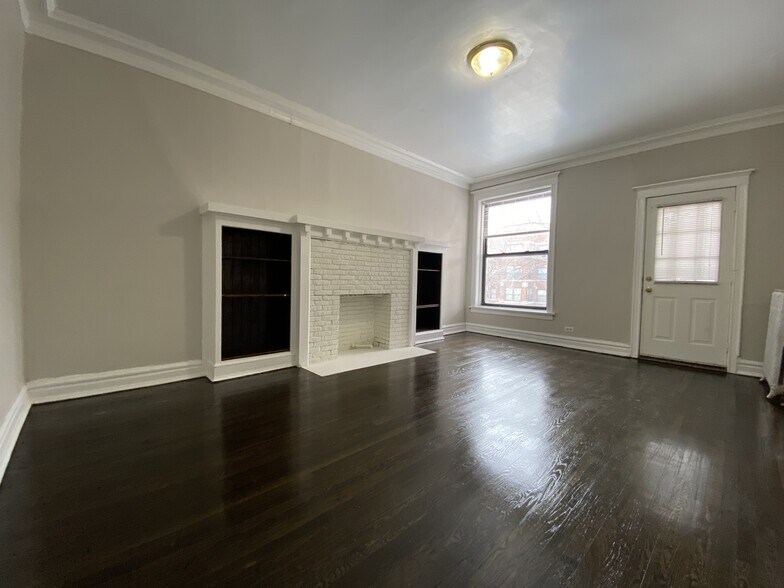 More Photos Of 5847-5849 S Michigan Ave, Chicago Apartments For Sale