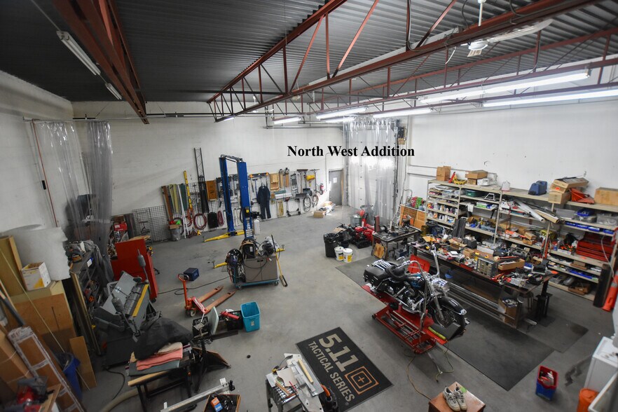More Photos Of 11802 145 St NW, Edmonton Warehouse For Sale