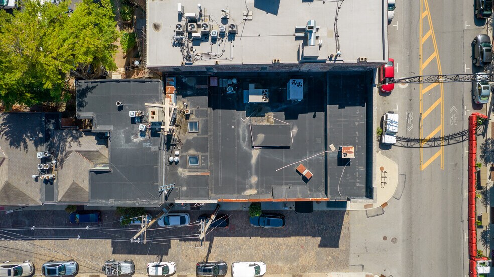 More Photos Of 700 N High St, Columbus Storefront Retail Residential For Lease