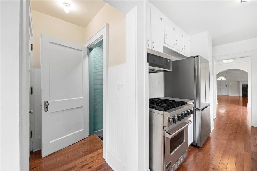 More Photos Of 301 E Main St, Easley Land For Sale