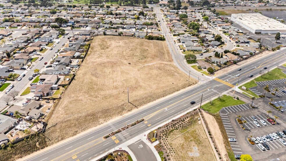 More Photos Of 400 Waller, Santa Maria Land For Sale