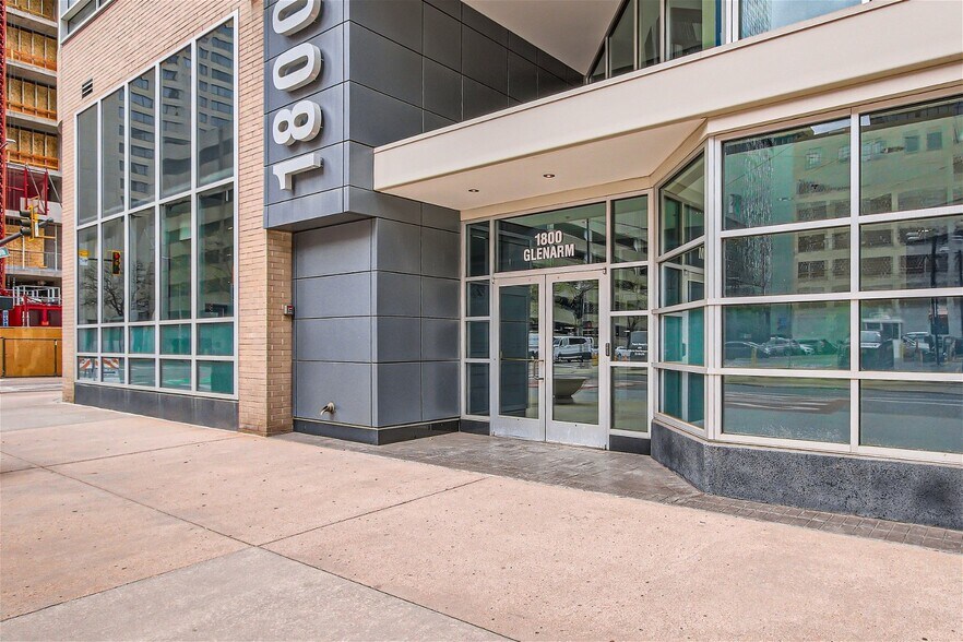Primary Photo Of 1800 Glenarm Pl, Denver Office For Sale
