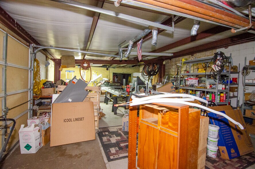 More Photos Of 1108 Pickett Rd, Norfolk Flex For Sale