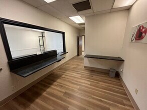 More Photos Of 701 Howe Ave, Sacramento Medical For Lease