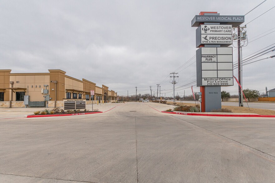 More Photos Of 9026 Culebra Rd, San Antonio Medical For Lease