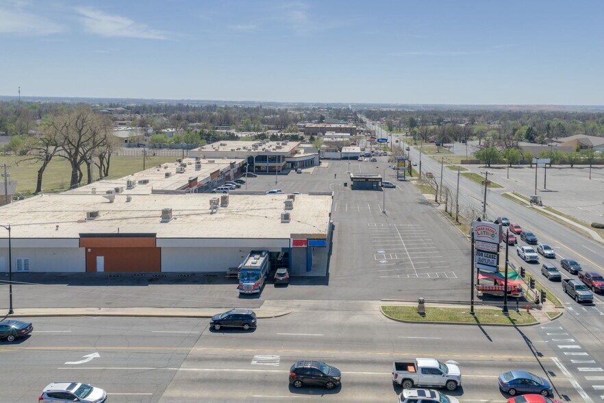 More Photos Of 2300-2344 N Macarthur Blvd, Oklahoma City Unknown For Lease
