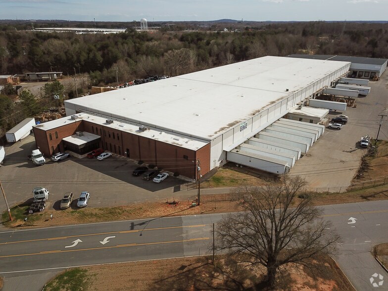 Primary Photo Of 1224 Isley Dr, Gastonia Manufacturing For Sale