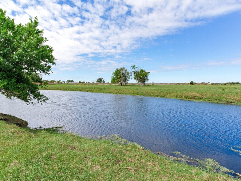 More Photos Of 15721 Colding Loop, Wimauma Land For Sale