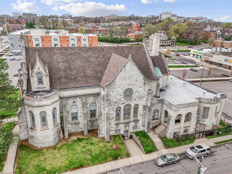 More Photos Of 3549 Reading Rd, Cincinnati Religious Facility For Sale