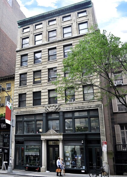 More Photos Of 30-32 E 20th St, New York Medical For Lease