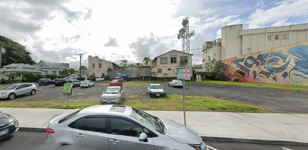 More Photos Of 210 Keawe St, Hilo Land For Sale