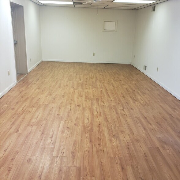 More Photos Of 600 Park Ave, Monongahela Office For Lease