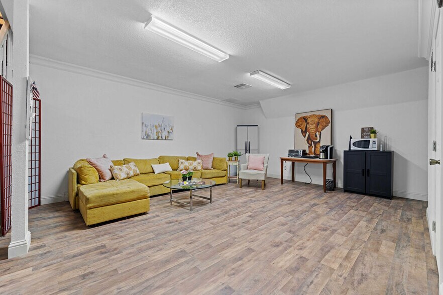 More Photos Of 250 Meridian Ave, San Jose Office Residential For Sale