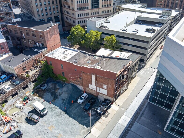 More Photos Of 83 Beaver St, Albany Apartments For Sale