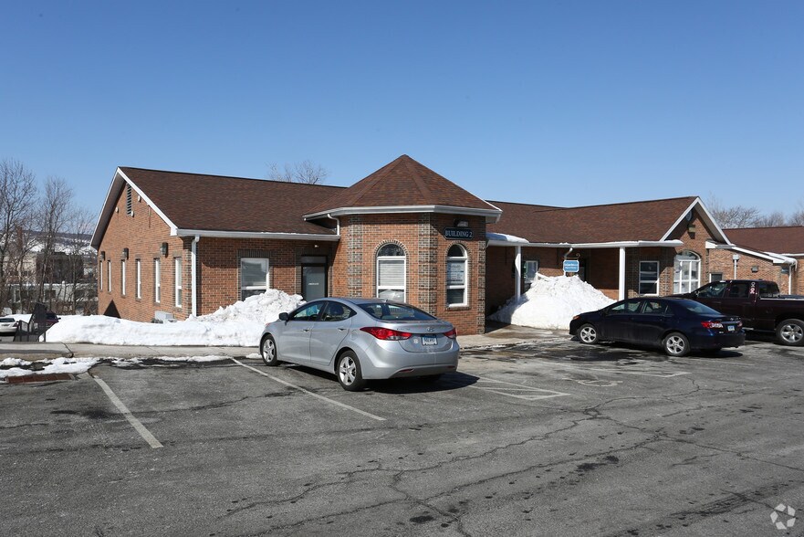 More Photos Of 816 Broad St, Meriden Unknown For Lease